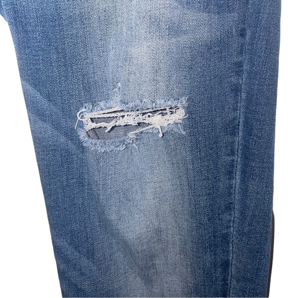 JUDY BLUE Boyfriend Fit Jeans Mid Rise Stretch Distressed JB8275MD Size 11/30 - Picture 6 of 16